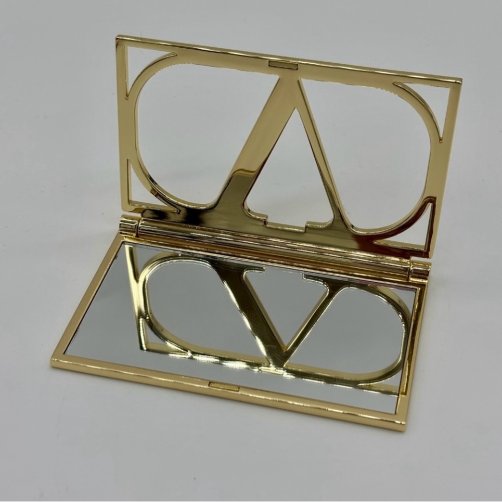 Valentino Gold Compact Makeup Mirror, GWP! - Picture 5 of 5